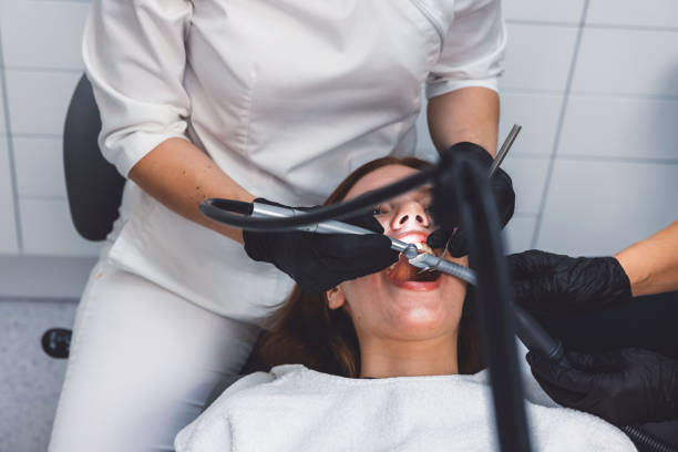 Best Emergency Gum Treatment in Freeland, MI